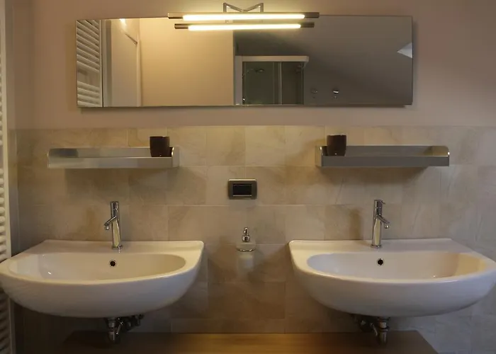 Torre Zisa Apartment *